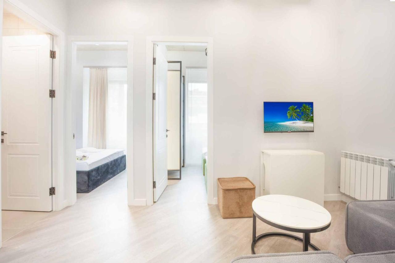 Stay Inn Apartments on Amiryan 26/4 Yerevan Bagian luar foto