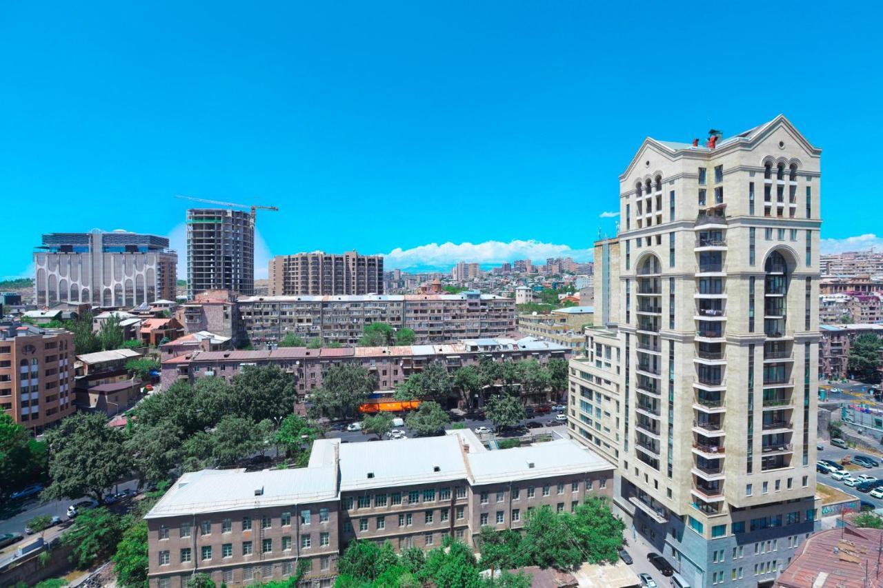 Stay Inn Apartments on Amiryan 26/4 Yerevan Bagian luar foto